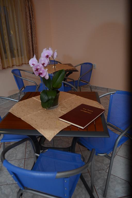 Ersa Panzio Hotel Bisericani  Quarto foto